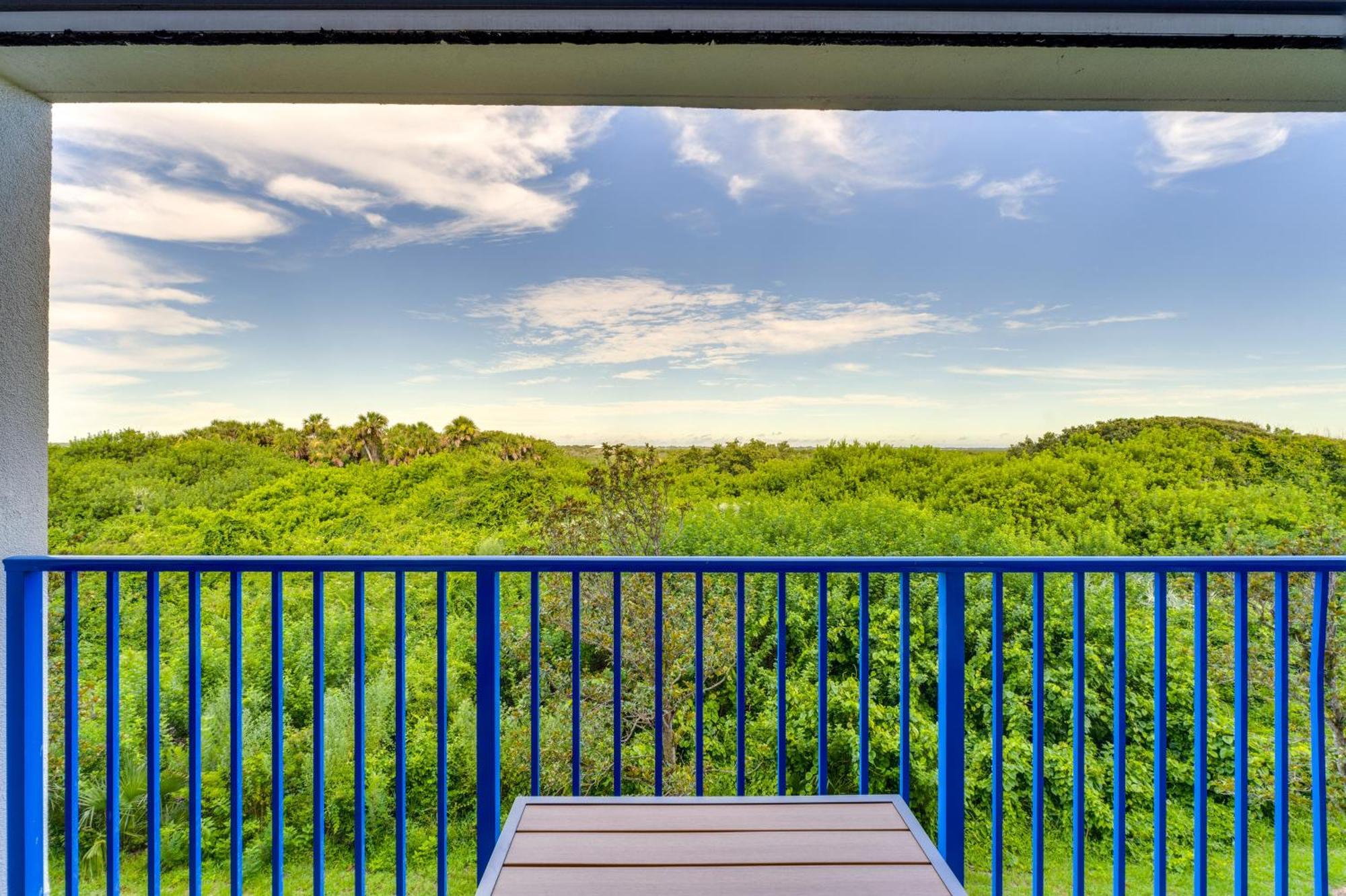 New Smyrna Beach Condo With Balcony And Pool Access Bagian luar foto